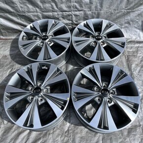 5x114,3 R17 originál alu disky KIA + senzory - TOP STA - 13