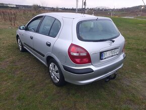 Nissan Almera 1.5 i Klima Model 2001 - 13