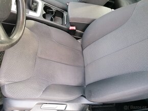 VOLKSWAGEN PASSAT COMBI DIESEL 2.0TDi 103KW TAŽNÉ KLIMA - 13