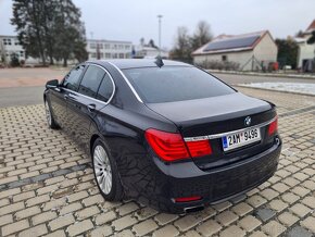 Bmw 740xd 225kw, Motor po GO - 13