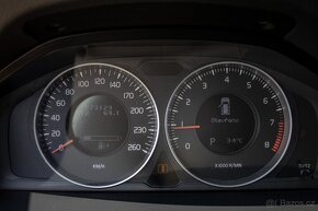 Volvo V60 110kW, 2012, 6-st. automat - 13