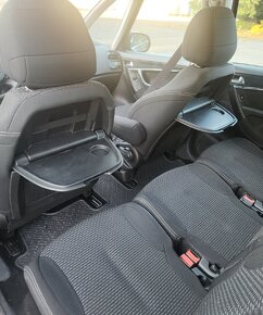 Citroën C4 Grand Picasso - 13