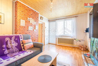 Prodej bytu 3+1, 68 m² s garáží, Kadov - 13