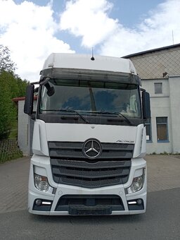 Mercedes Benz Actros 1845 - 13