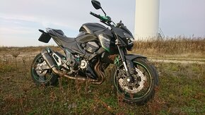 Kawasaki Z800 - 13