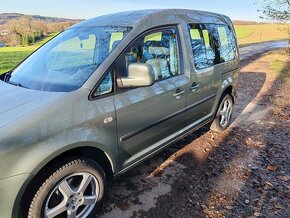 VW Caddy Life 1,9 TDI / 12-2010 / najeto jen  84tis.km - 13