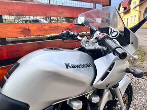 35KW Kawasaki ZR7s 23.000KM - ladák - bez investic - 13