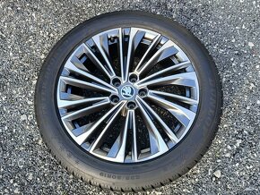 Pěkná zimní orig alu kola Škoda Kodiaq Dunlop 235/55/18 8mm - 13