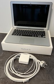 MacBook Air 13" 2015 8GB / 128GB SSD, 100% vzhled a stav. - 13