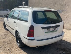 Ford Focus 1.8 TDCI 55 kW, rok 2002 Klima, el.okna - 13