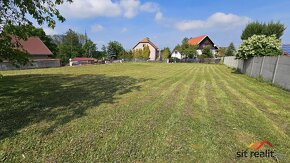 Krásný stavební pozemek v Doubravčicích, 1634 m2, veškeré sí - 13