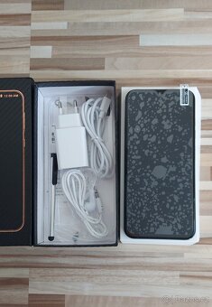 Smatfon S24 Ultra 2TB+2 sim+paměťová katra, nový. - 13