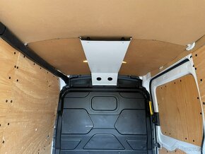 Ford Transit L2H2. 1 majitel ČR. Rv 2018. - 13