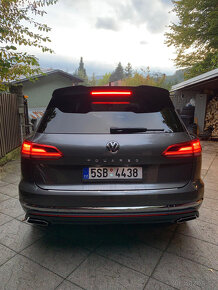 VW Touareg - 13