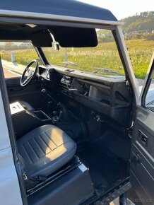 Land Rover Defender 90 HT 4x4 2,5TDi - 13