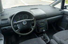 Volkswagen Sharan 1.8 T - 7míst - 13