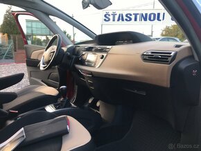 Citroën Grand C4 Picasso 1.6i 115 KW,Exklusive,TV,ČR.. - 13