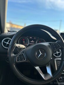 Mercedes-Benz A 180d , 2016 - 13