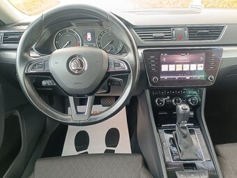 Škoda SUPERB KOMBI - 2018 - DSG 7 - 4X4 - 2.0TDI - 13