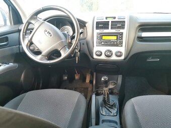 Kia Sportage 2.0 i + LPG - 13