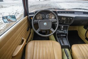 BMW E21 320i - 13