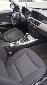 BMW 320d COMBI E91 - 13