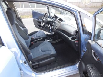 Prodám Honda Jazz 1.2i,66kw - 13