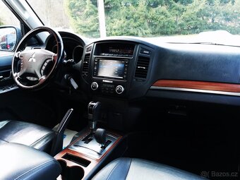 MITSUBISHI PAJERO 3.2DiD 147kW-163TIS.KM-7MÍST-SERVIS - 13