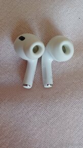 Apple příslušenství - sluchátka, myš, obal, kabel - 13