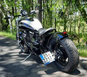 Suzuki Intruder M 800 - 13