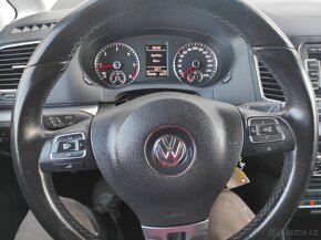 VW Sharan r. 2014, 148.000km, 103 kW, 7 míst, navi, el.dveře - 13