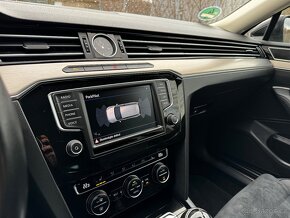 Volkswagen Passat 2.0 TDI 110kw, Highline, Nehavarováno - 13