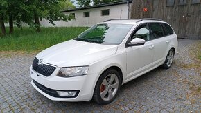 Škoda Octavia 3 4x4 manuál vyhřívané okno - 13