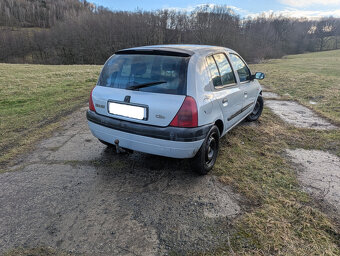 Renault Clio 1.2 16V - 13