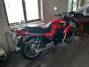 Suzuki GSX 400 E - Nová cena - 13