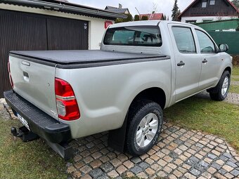 Toyota Hilux 2.5 D, 2. majitel, rok 2013, nová stk - 13