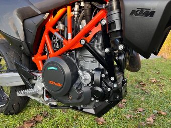 KTM 690 SMC-R - 13