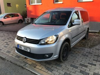 VW Caddy Maxi 1.6 TDI, rv. 2011 původ ČR  7 míst, 2. majitel - 13