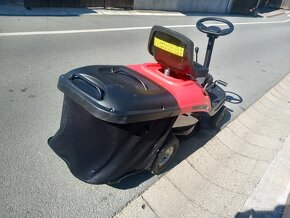 Prodám zahradní traktor Rider Levita LT61 - 13