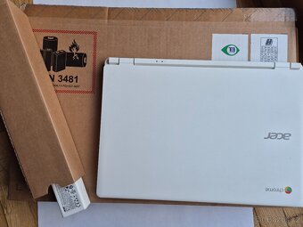 Acer Chromebook 13 (NX.MPREC.003) - 13