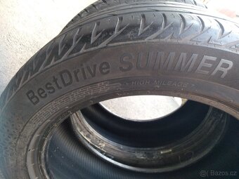 Prodám 2 letní gumy Best Drive Summer 215/55 R17 DOT 0320 - 13