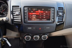 Citroën C-Crosser 2,2 HDi AUTOMAT PR.SERVIS,TOP STAV - 13