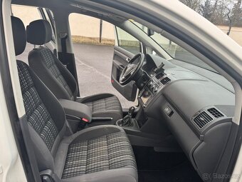 Volkswagen Touran II Cross 2.0 TDi 7-MÍST MOŽNO NA SPLÁTKY - 13