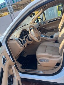 Prodám Porshe Cayenne - 13