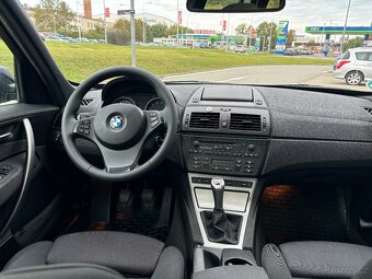 BMW X3 2.5i 141kW 4x4 Manuál Panorama - 13