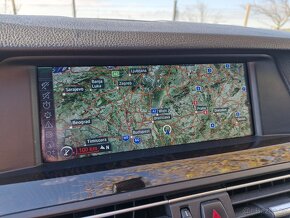 BMW 523i manuál, CZ, velký servis, NAVI, PDC - 13