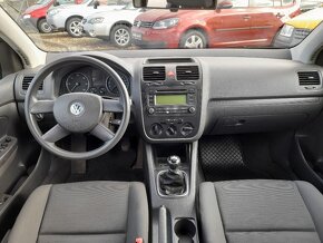 Volkswagen Golf 1,9 TDI 77 KW ROZVODY AC - 13