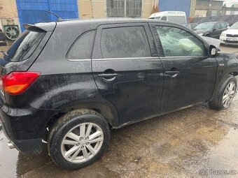 Mitsubishi ASX 1.8benzin 2012 nájezd 110t.km - 13