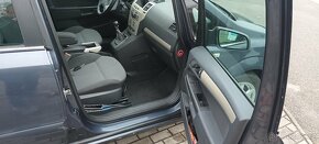 Opel Zafira 1.9 CDTi 88kW r.2008 - 13