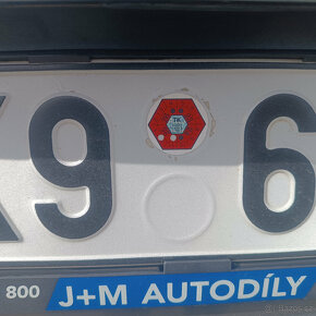 VW Volkswagen Golf V combi / variant 1,6 16V 75kw – 102hp - 13